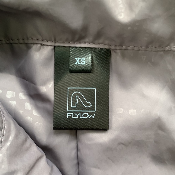 Flylow Women’s Snow Bibs. - Picture 5 of 7